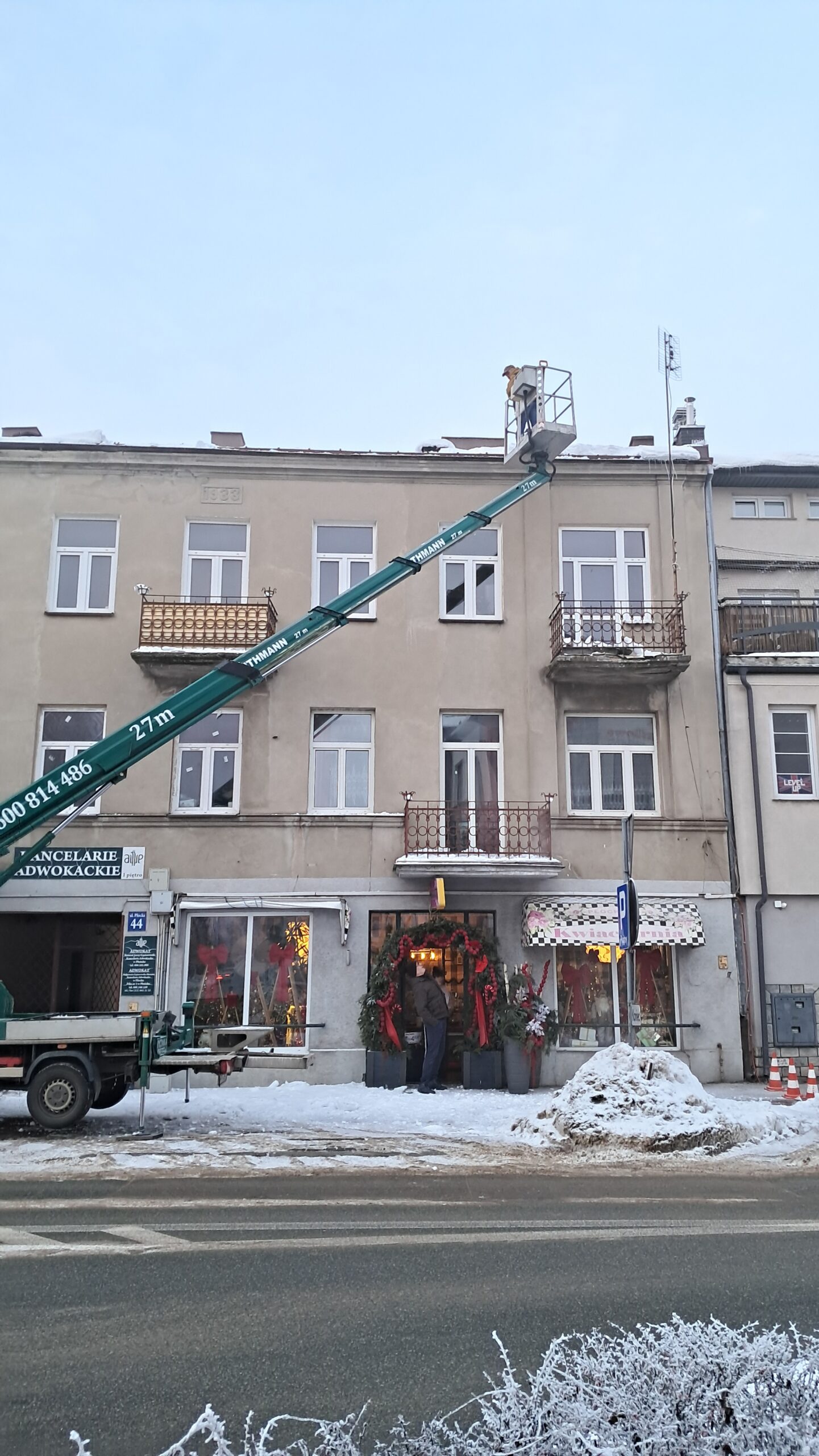 Realizacja podnośnika koszowego w Płońsku i okolicach